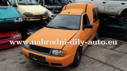 VW Caddy oranžová na náhradní díly Praha / nahradni-dily-auto.eu