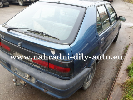 Renault 19 modrá na díly Brno / nahradni-dily-auto.eu