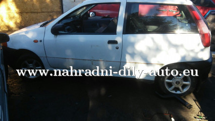 Fiat Punto 3dv. bílá na díly Plzeň / nahradni-dily-auto.eu