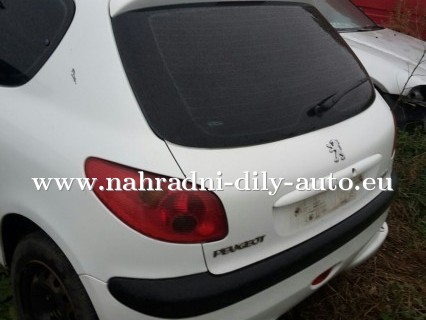 Peugeot 206 1,1 benzín 44kw 2003 na náhradní díly Brno / nahradni-dily-auto.eu