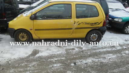 Renault Twingo žlutá na náhradní díly Písek / nahradni-dily-auto.eu