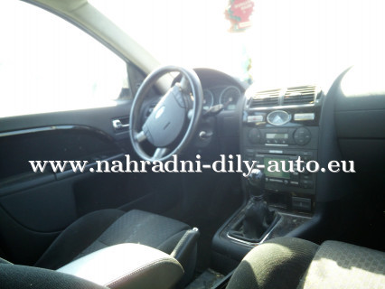 Mondeo MK3 modrá - díly z tohoto vozu / nahradni-dily-auto.eu