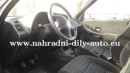 Peugeot 306 modrá - díly z tohoto vozu / nahradni-dily-auto.eu