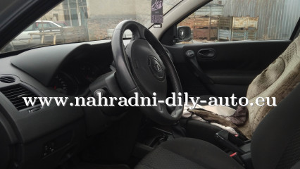 Renault Megane 2 šedá - díly z tohoto vozu / nahradni-dily-auto.eu