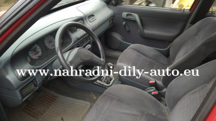 Škoda Felicia červená - díly z tohoto vozu / nahradni-dily-auto.eu