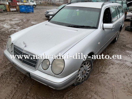 Mercedes E 250 náhradní díly Pardubice / nahradni-dily-auto.eu