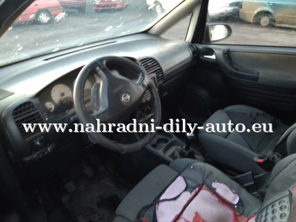 Opel Zafira modrá - díly z tohoto vozu / nahradni-dily-auto.eu