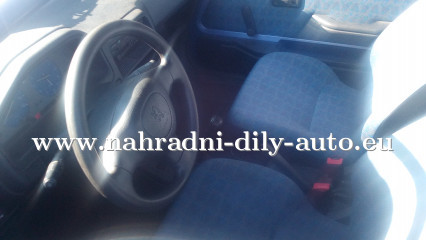 Peugeot 106 modrá - díly z tohoto vozu / nahradni-dily-auto.eu