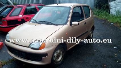 Fiat Seicento zlatá - díly z tohoto vozu