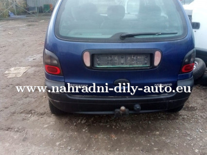 Renault Scenic modrá na náhradní díly Pardubice / nahradni-dily-auto.eu