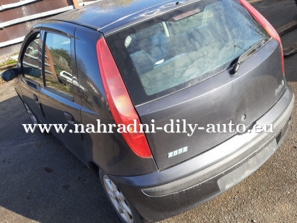 Fiat Punto šedá na náhradní díly Brno / nahradni-dily-auto.eu