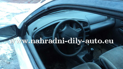 Mazda 323 na náhradní díly Písek / nahradni-dily-auto.eu