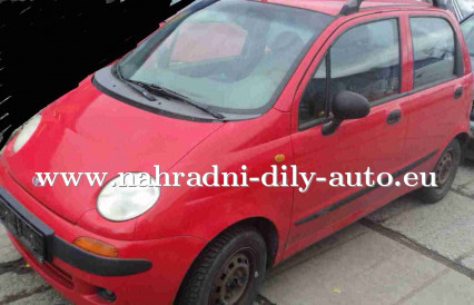 Daewoo Matiz červená na náhradní díly Praha / nahradni-dily-auto.eu