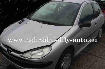 Peugeot 206 na náhradní díly Praha / nahradni-dily-auto.eu