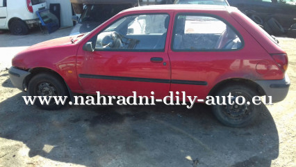 Mazda 121 na náhradní díly Vodňany