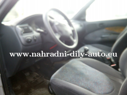 Ford Escort – díly z vozu / nahradni-dily-auto.eu