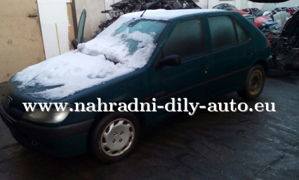 Peugeot 306 zelená na díly České Budějovice / nahradni-dily-auto.eu