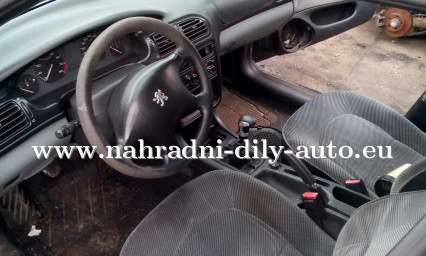 Peugeot 406 1.8 16v modrá na díly ČB / nahradni-dily-auto.eu